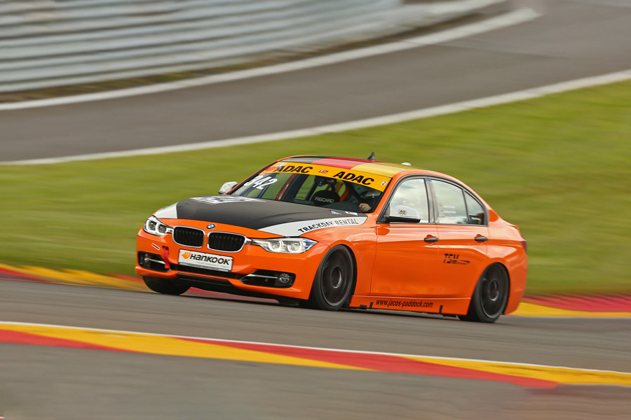 BMW E46 325i V4 track day hire