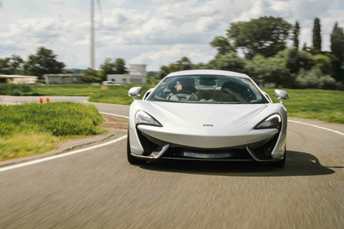 McLaren 540C track day hire